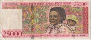 MADAGASCAR  25,000 Francs/5000 Aviary 1998-2003 P82 VF