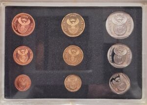 Alternative view of SOUTH AFRICA 2002 Proof Set